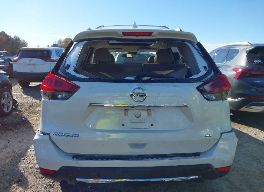 Photo 17 of 2019 Nissan Rogue SL (VIN 5N1AT2MTXKC824242)