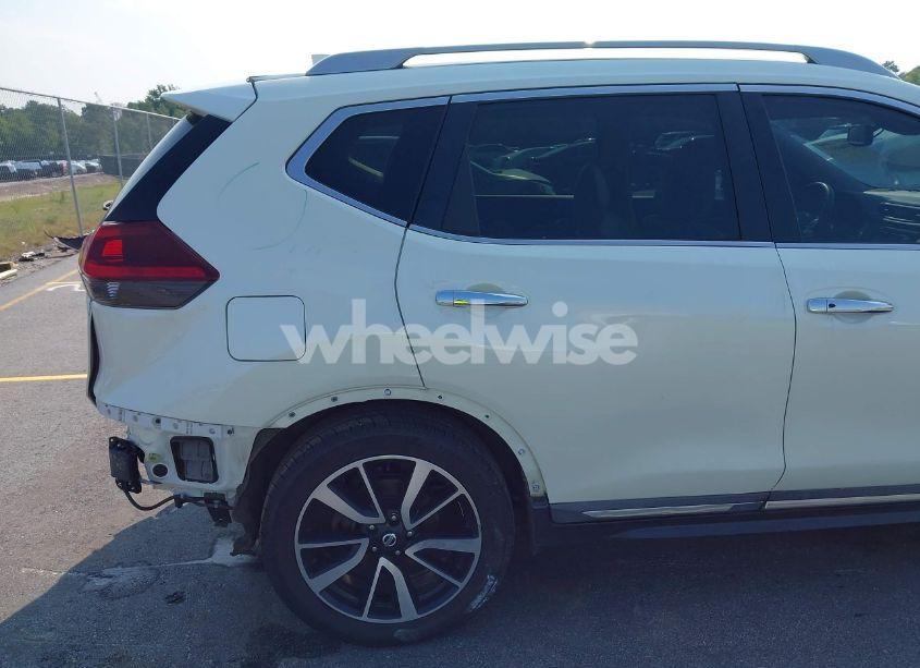 Photo 18 of 2020 Nissan Rogue SL FWD (VIN 5N1AT2MTXLC709092)