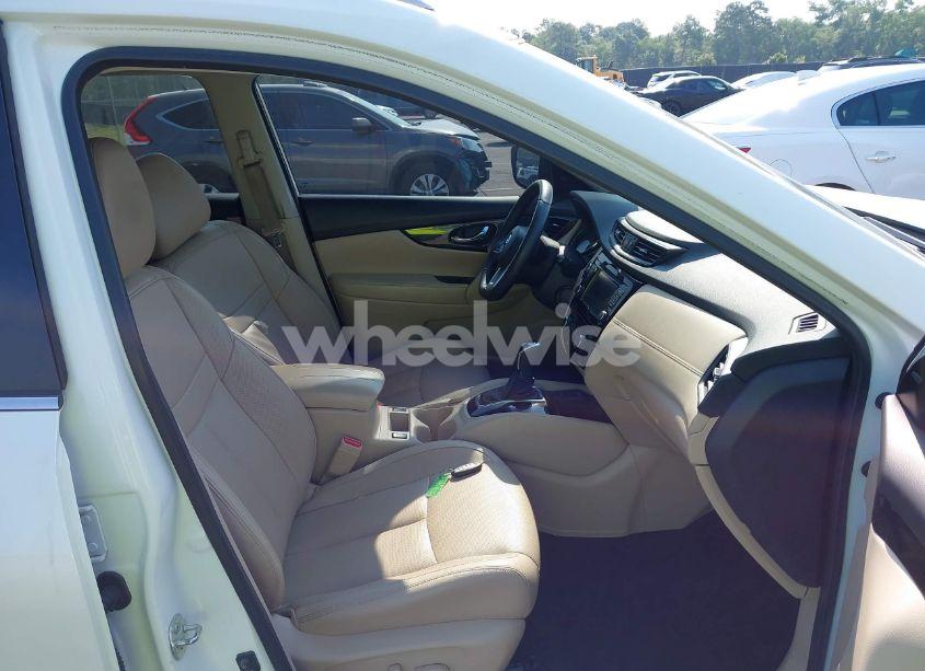 Photo 5 of 2020 Nissan Rogue SL FWD (VIN 5N1AT2MTXLC709092)