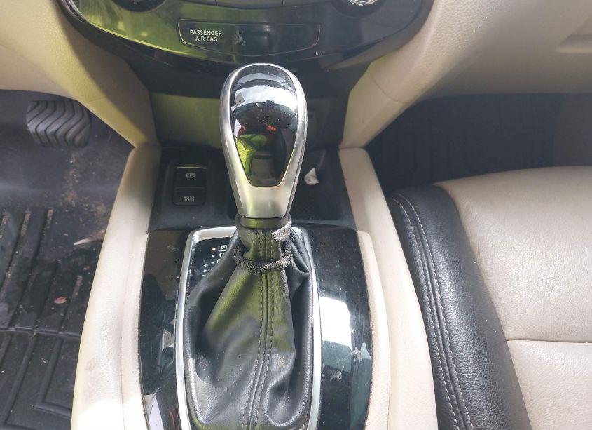 Photo 22 of 2020 Nissan Rogue SV FWD (VIN 5N1AT2MTXLC742738)