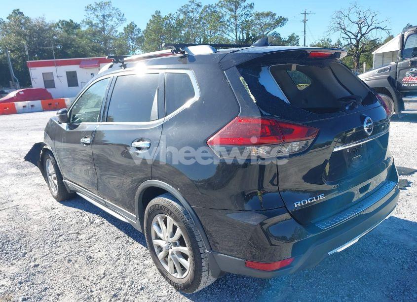 Photo 3 of 2020 Nissan Rogue S FWD (VIN 5N1AT2MTXLC752654)