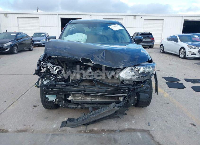 Photo 13 of 2020 Nissan Rogue S FWD (VIN 5N1AT2MTXLC786612)