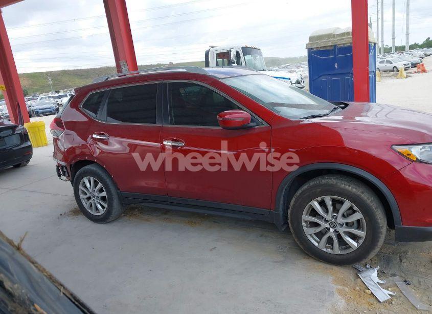 Photo 13 of 2020 Nissan Rogue SV FWD (VIN 5N1AT2MTXLC787226)