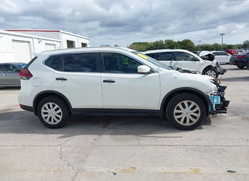 Photo 14 of 2020 Nissan Rogue S FWD (VIN 5N1AT2MTXLC815199)