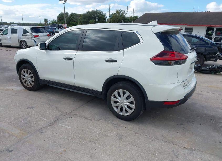 Photo 3 of 2020 Nissan Rogue S FWD (VIN 5N1AT2MTXLC815199)