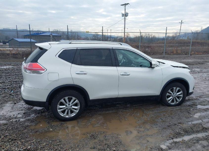 Photo 14 of 2014 Nissan Rogue SV (VIN 5N1AT2MV0EC769726)