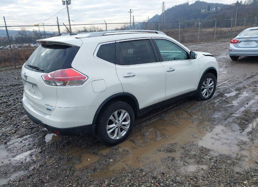 Photo 4 of 2014 Nissan Rogue SV (VIN 5N1AT2MV0EC769726)