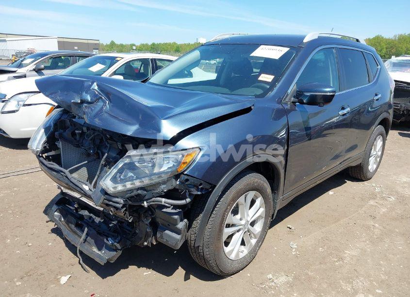 Photo 2 of 2014 Nissan Rogue SV (VIN 5N1AT2MV0EC779530)