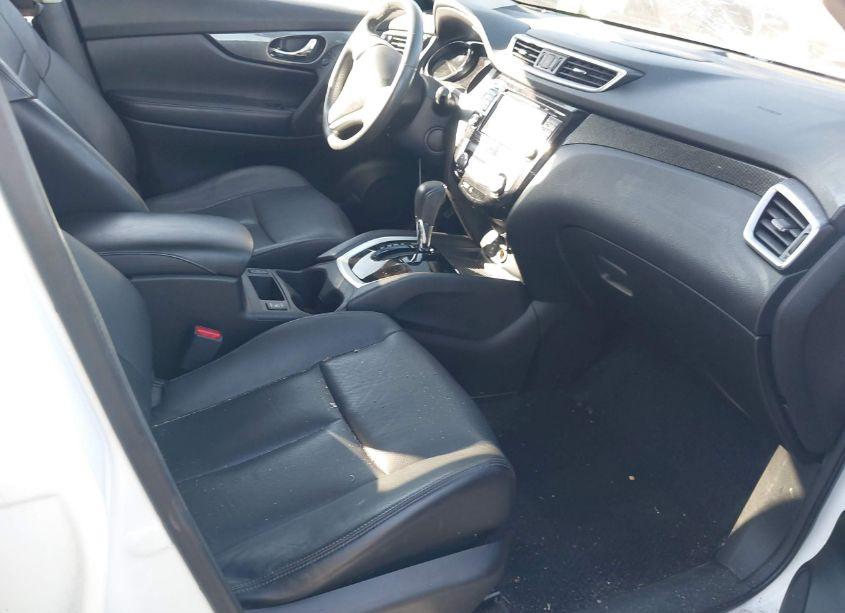 Photo 5 of 2014 Nissan Rogue SL (VIN 5N1AT2MV0EC789023)