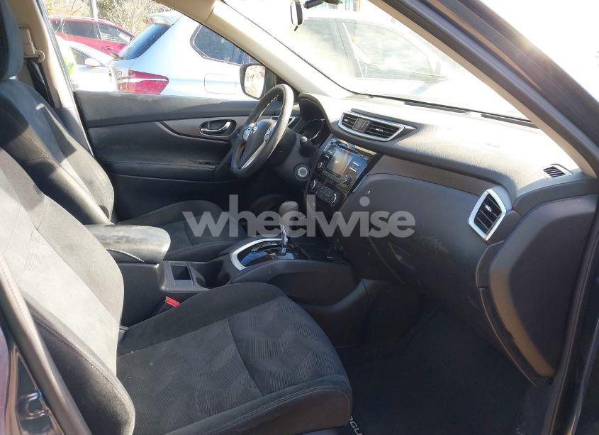 Photo 5 of 2014 Nissan Rogue S (VIN 5N1AT2MV0EC804068)