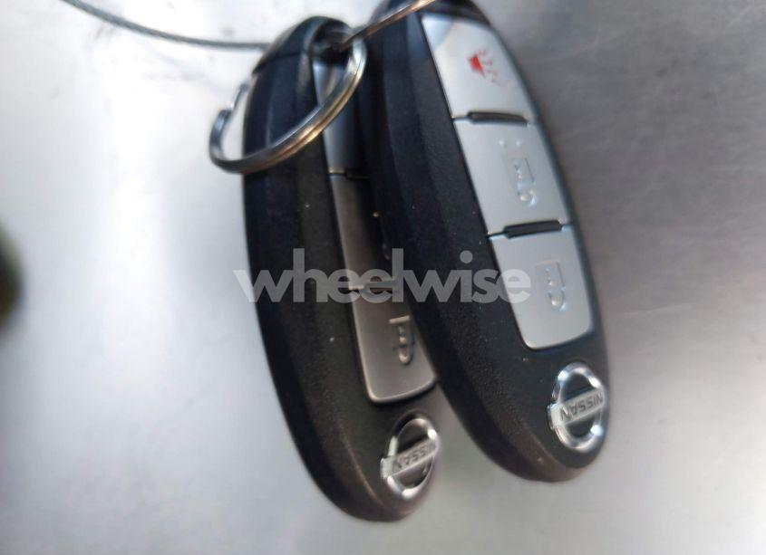 Photo 11 of 2014 Nissan Rogue SV (VIN 5N1AT2MV0EC843646)