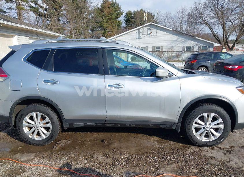 Photo 14 of 2014 Nissan Rogue SV (VIN 5N1AT2MV0EC843646)
