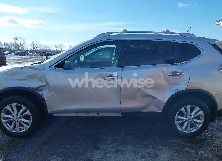 Photo 15 of 2014 Nissan Rogue SV (VIN 5N1AT2MV0EC843646)