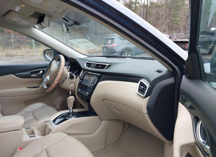 Photo 5 of 2014 Nissan Rogue SL (VIN 5N1AT2MV0EC844490)