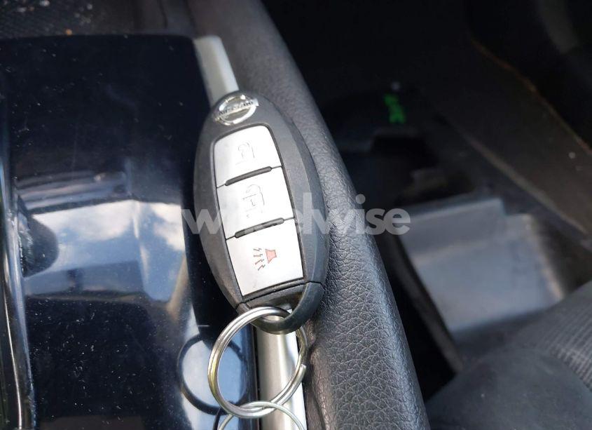 Photo 11 of 2015 Nissan Rogue SV (VIN 5N1AT2MV0FC787810)