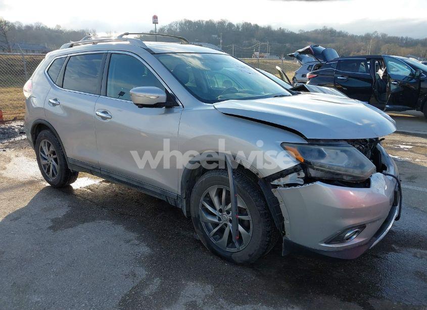 2015 Nissan Rogue SL (VIN 5N1AT2MV0FC802998) main photo