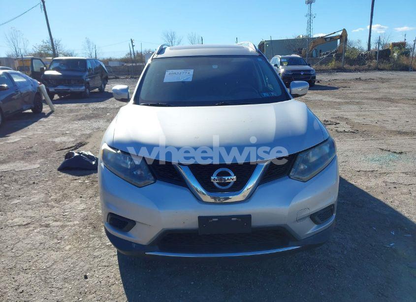Photo 11 of 2015 Nissan Rogue SV (VIN 5N1AT2MV0FC809482)