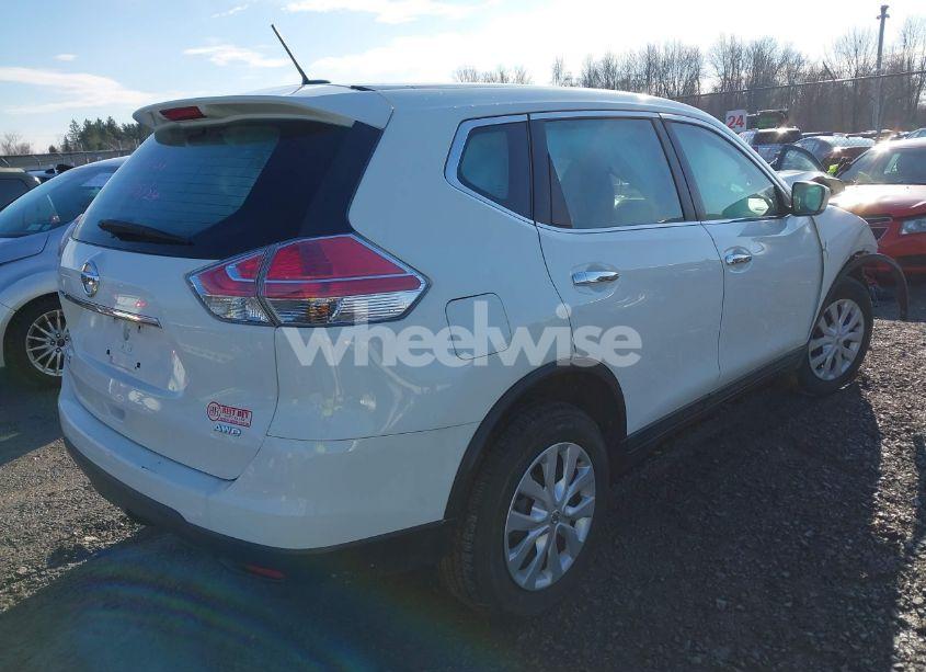 Photo 4 of 2015 Nissan Rogue S (VIN 5N1AT2MV0FC823835)