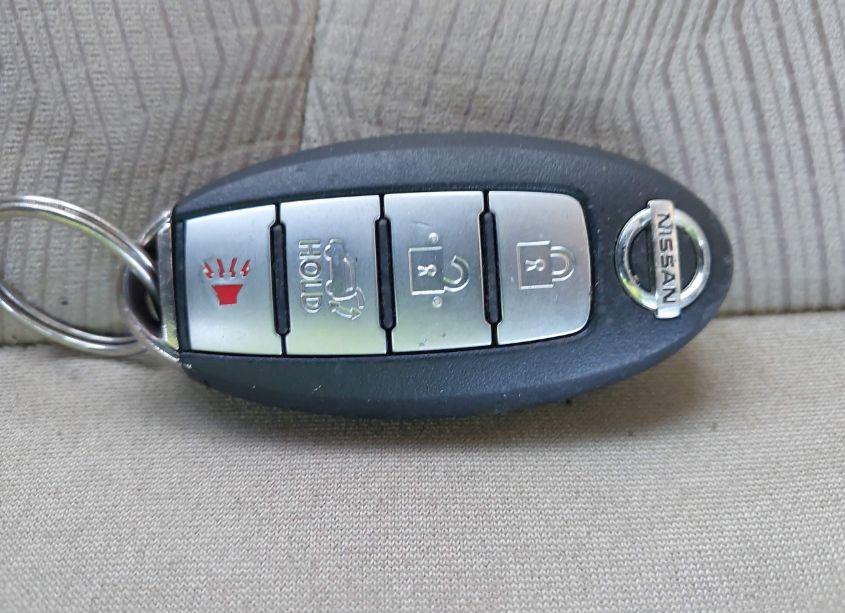 Photo 11 of 2015 Nissan Rogue SV (VIN 5N1AT2MV0FC823995)