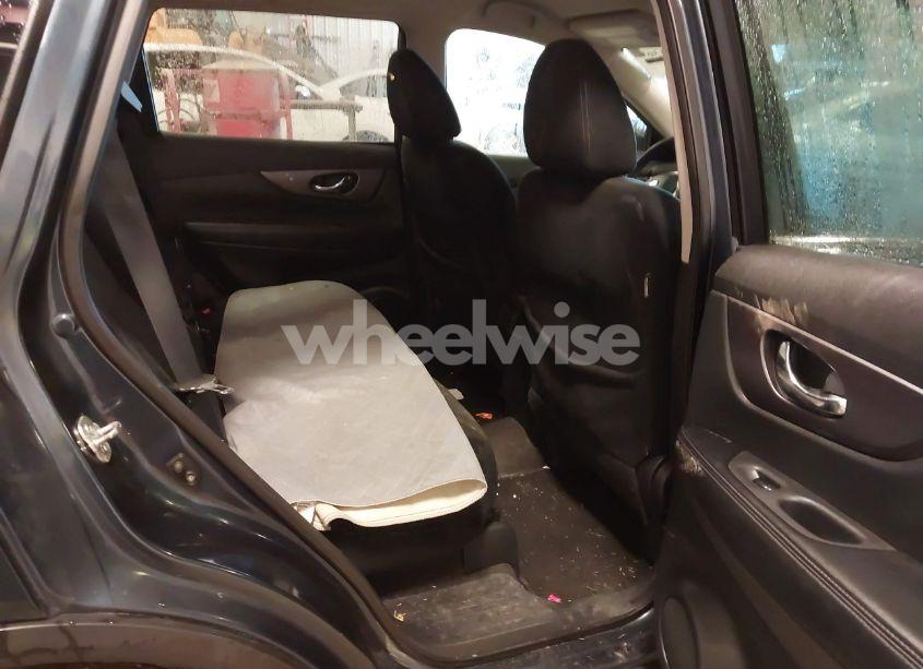 Photo 8 of 2015 Nissan Rogue SV (VIN 5N1AT2MV0FC926687)