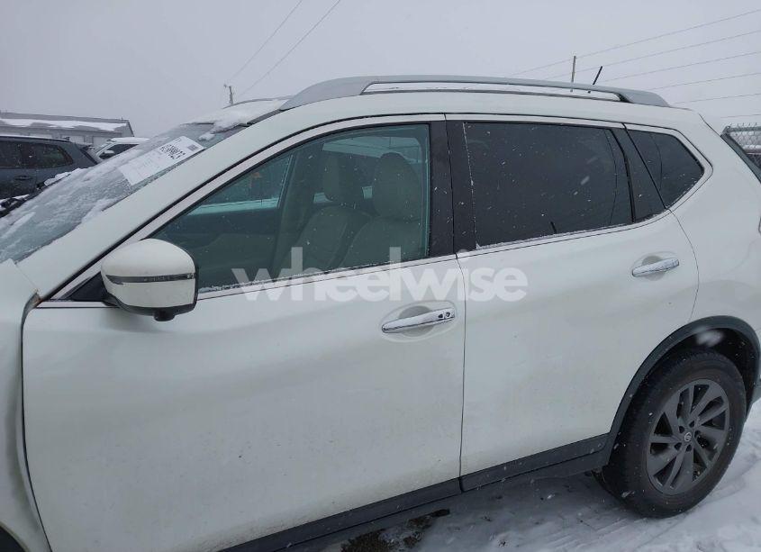 Photo 14 of 2016 Nissan Rogue SL (VIN 5N1AT2MV0GC733232)