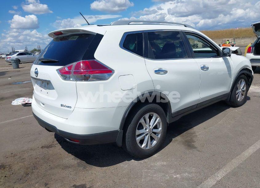 Photo 4 of 2016 Nissan Rogue SV (VIN 5N1AT2MV0GC740634)