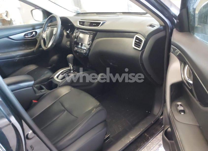 Photo 5 of 2016 Nissan Rogue SL (VIN 5N1AT2MV0GC788893)