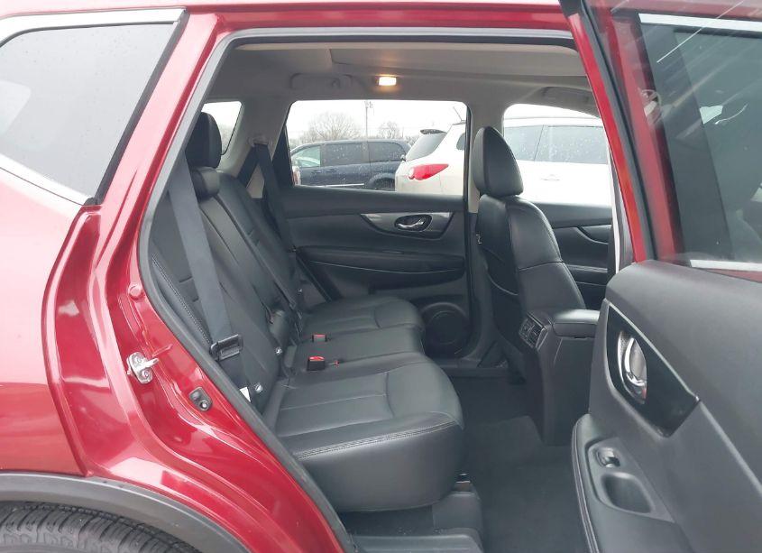 Photo 8 of 2016 Nissan Rogue SL (VIN 5N1AT2MV0GC802632)