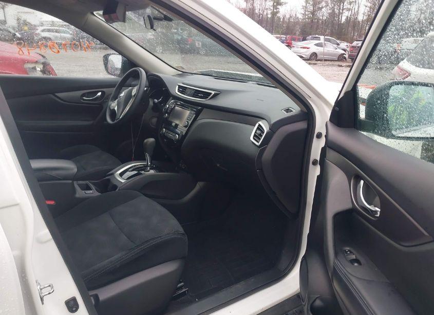 Photo 5 of 2016 Nissan Rogue SV (VIN 5N1AT2MV0GC814568)