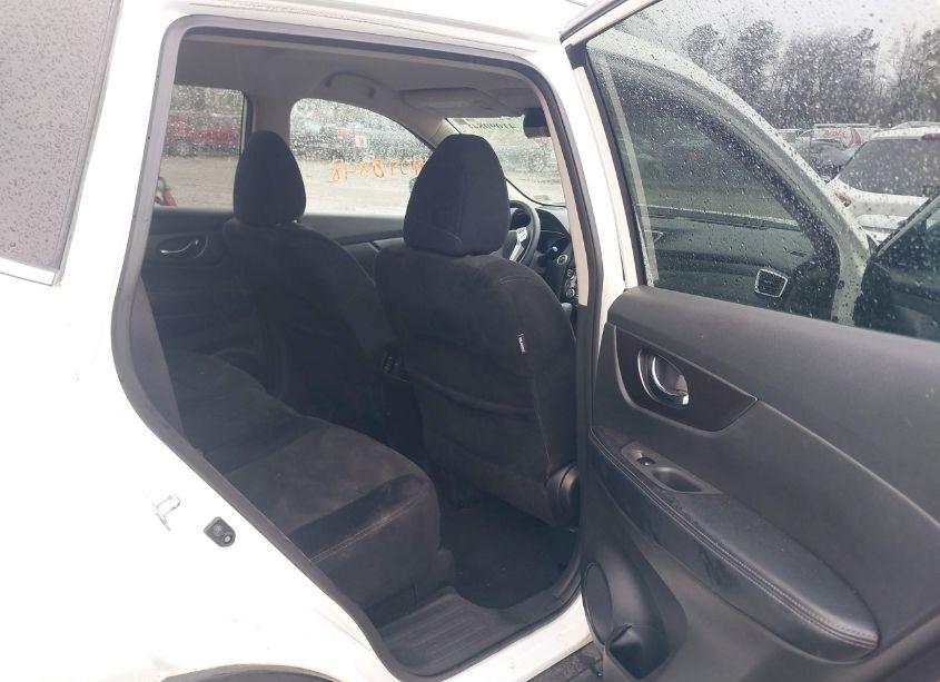 Photo 8 of 2016 Nissan Rogue SV (VIN 5N1AT2MV0GC814568)