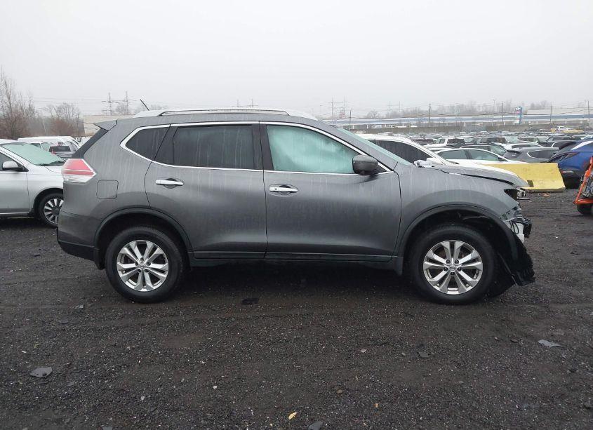 Photo 13 of 2016 Nissan Rogue SV (VIN 5N1AT2MV0GC829152)