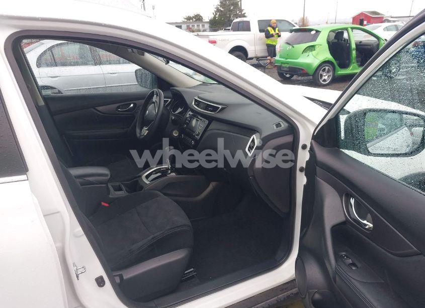 Photo 5 of 2016 Nissan Rogue S (VIN 5N1AT2MV0GC888931)