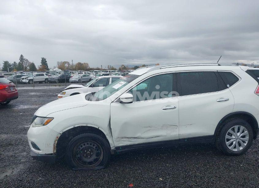 Photo 6 of 2016 Nissan Rogue S (VIN 5N1AT2MV0GC888931)