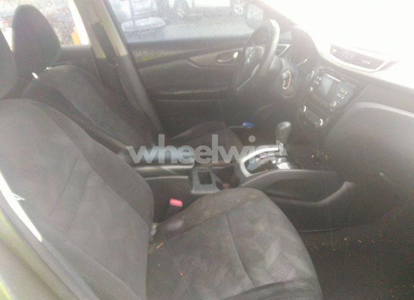 Photo 5 of 2016 Nissan Rogue SV (VIN 5N1AT2MV0GC891165)