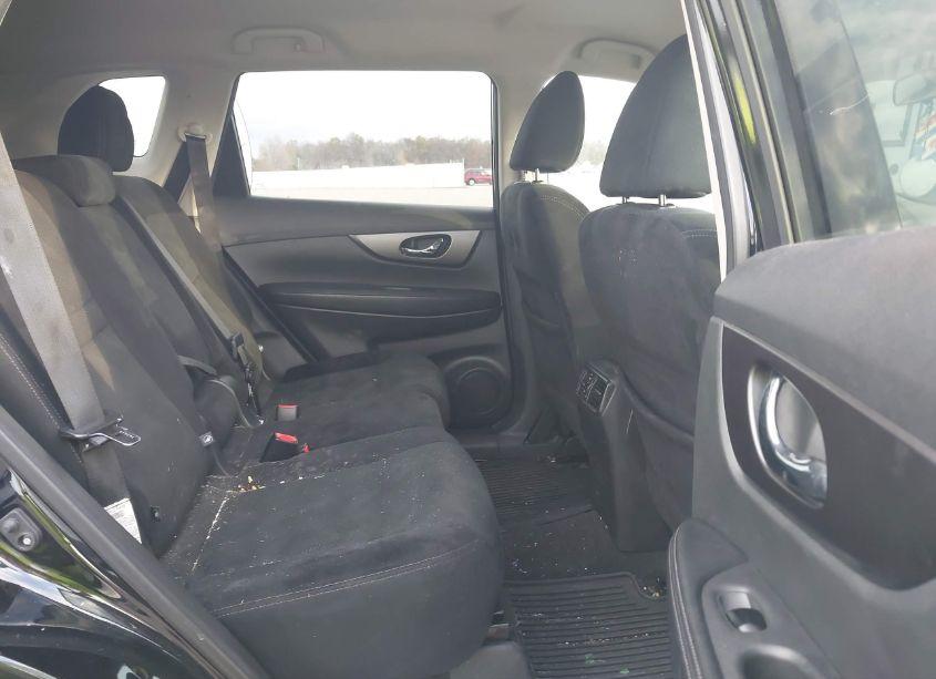 Photo 8 of 2016 Nissan Rogue SV (VIN 5N1AT2MV0GC915979)