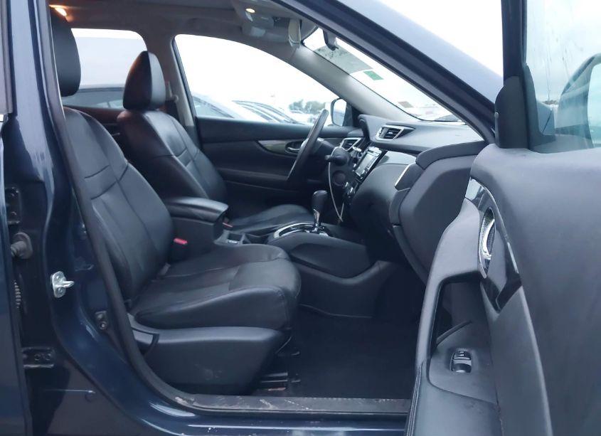 Photo 5 of 2016 Nissan Rogue SL (VIN 5N1AT2MV0GC921782)