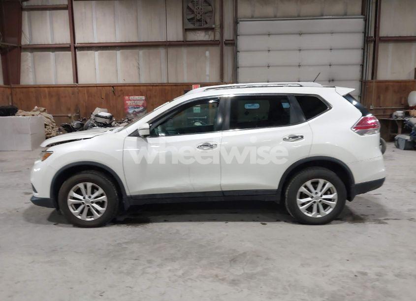 Photo 14 of 2016 Nissan Rogue SV (VIN 5N1AT2MV0GC922303)