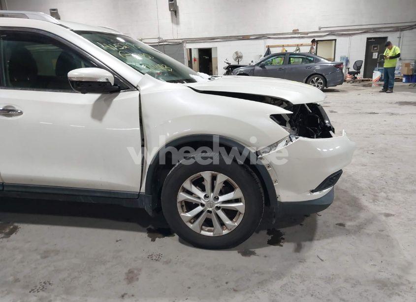 Photo 18 of 2016 Nissan Rogue SV (VIN 5N1AT2MV0GC922303)
