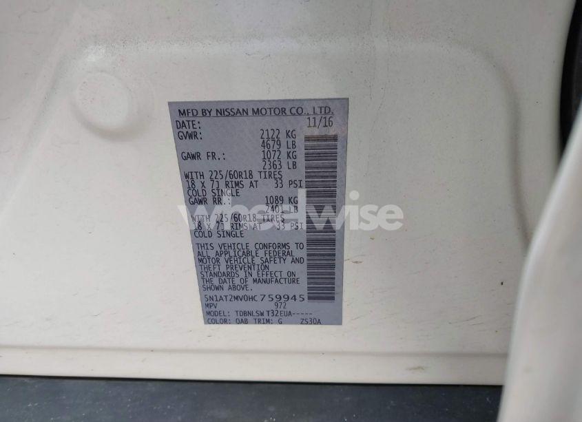 Photo 9 of 2017 Nissan Rogue SL (VIN 5N1AT2MV0HC759945)