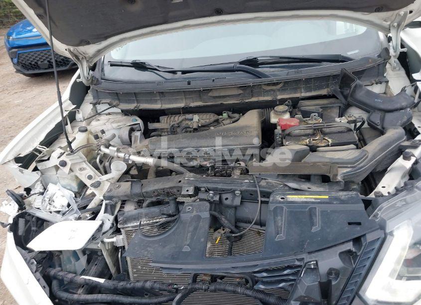 Photo 10 of 2017 Nissan Rogue S (VIN 5N1AT2MV0HC800381)