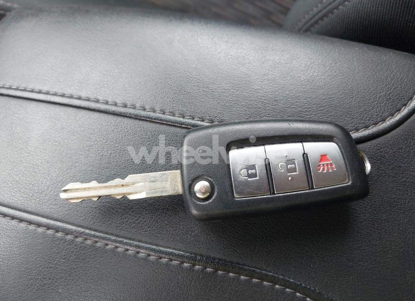 Photo 11 of 2017 Nissan Rogue S (VIN 5N1AT2MV0HC800381)