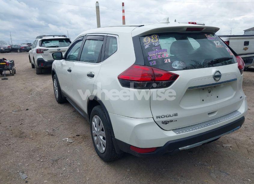 Photo 3 of 2017 Nissan Rogue S (VIN 5N1AT2MV0HC800381)