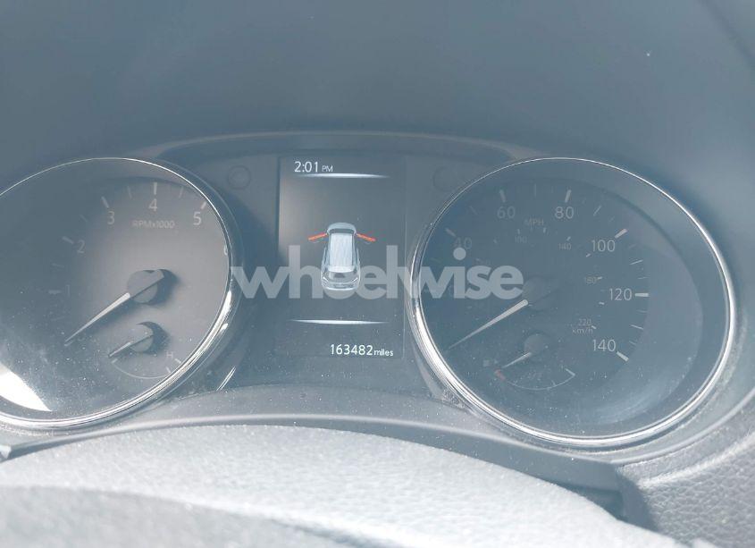 Photo 7 of 2017 Nissan Rogue S (VIN 5N1AT2MV0HC800381)