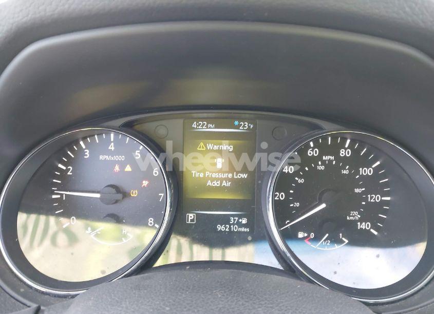 Photo 7 of 2017 Nissan Rogue SV (VIN 5N1AT2MV0HC805242)