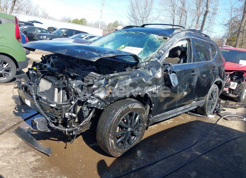 Photo 2 of 2017 Nissan Rogue SV (VIN 5N1AT2MV0HC814099)