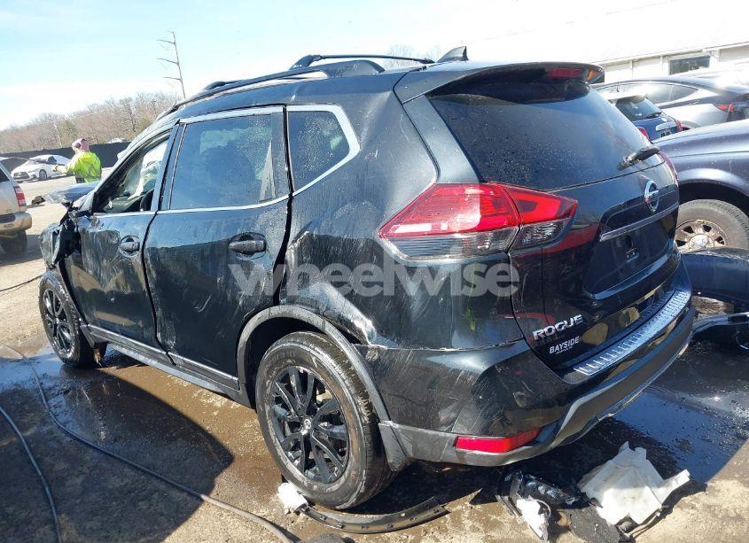 Photo 3 of 2017 Nissan Rogue SV (VIN 5N1AT2MV0HC814099)