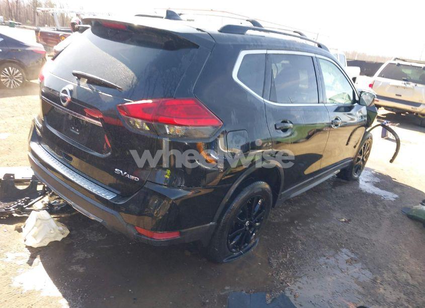 Photo 4 of 2017 Nissan Rogue SV (VIN 5N1AT2MV0HC814099)