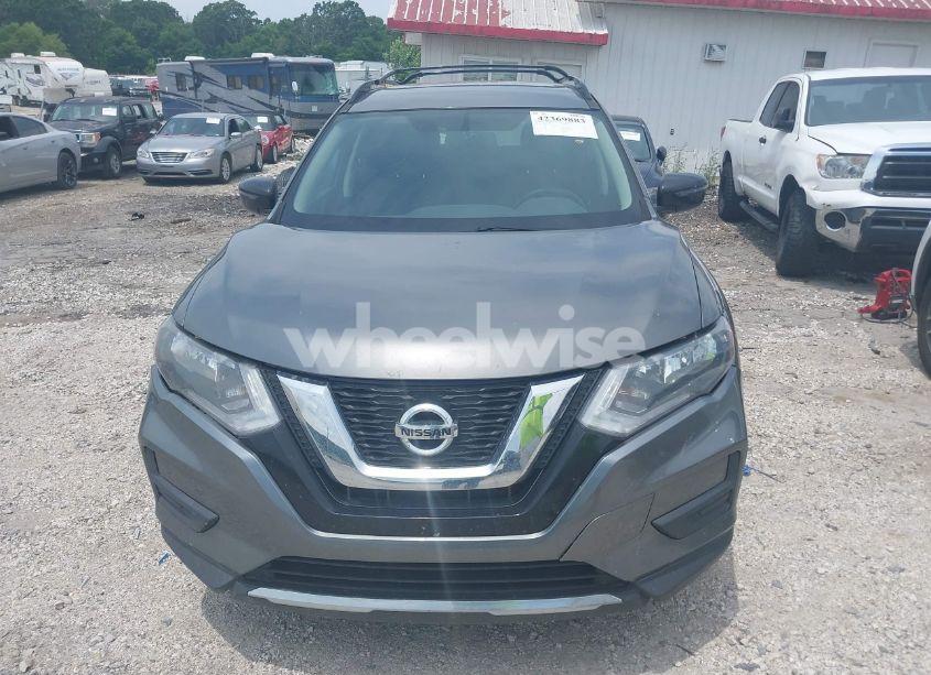 Photo 12 of 2017 Nissan Rogue SV (VIN 5N1AT2MV0HC819190)