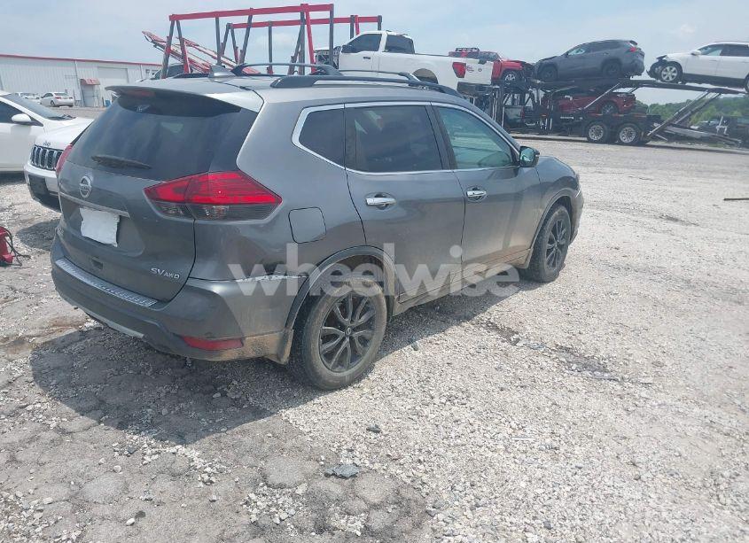 Photo 4 of 2017 Nissan Rogue SV (VIN 5N1AT2MV0HC819190)