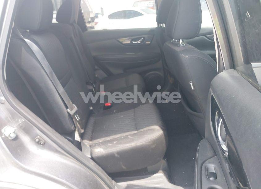 Photo 8 of 2017 Nissan Rogue SV (VIN 5N1AT2MV0HC819190)